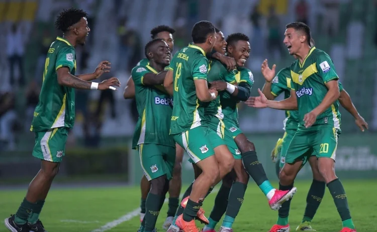 El equipo cuyabro remontó el marcador en los minutos finales, igualó la serie frente al Deportes Tol