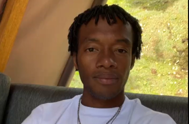 El histórico Juan Guillermo Cuadrado visita la concentración de la Selección Colombia
