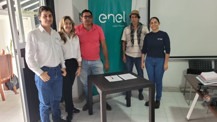 Firma convenio (1)