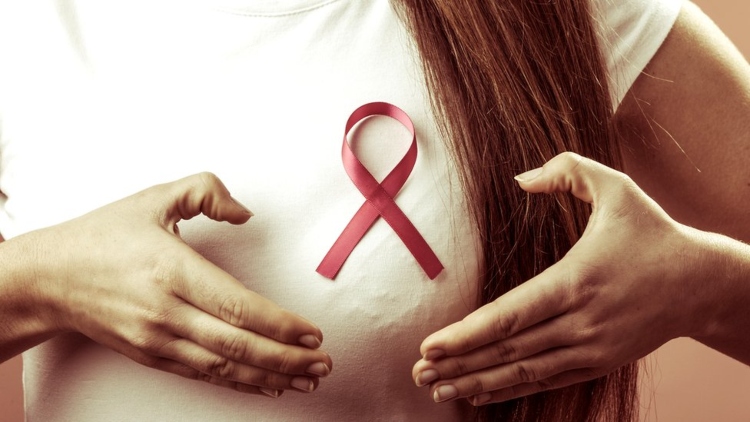 La Alcaldía Local de Los Mártires promueve la prevención del cáncer de mama