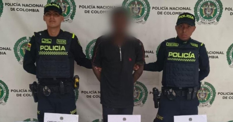 La Policía de Bogotá captura a un habitante de calle_ Foto_ Policía de Bogotá