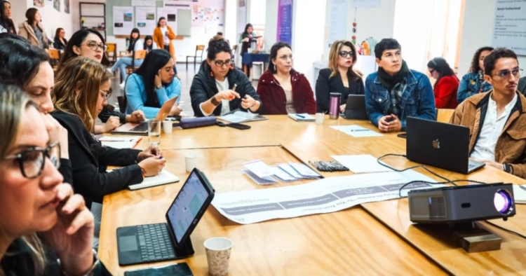 La Secretaría de la Mujer instala una réplica interactiva del Sistema de Cuidado_ Foto_ Secretaría