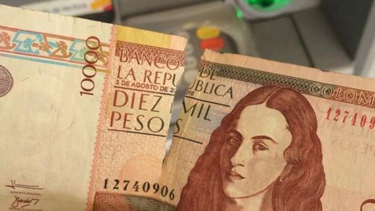 BILLETES-ROTOS