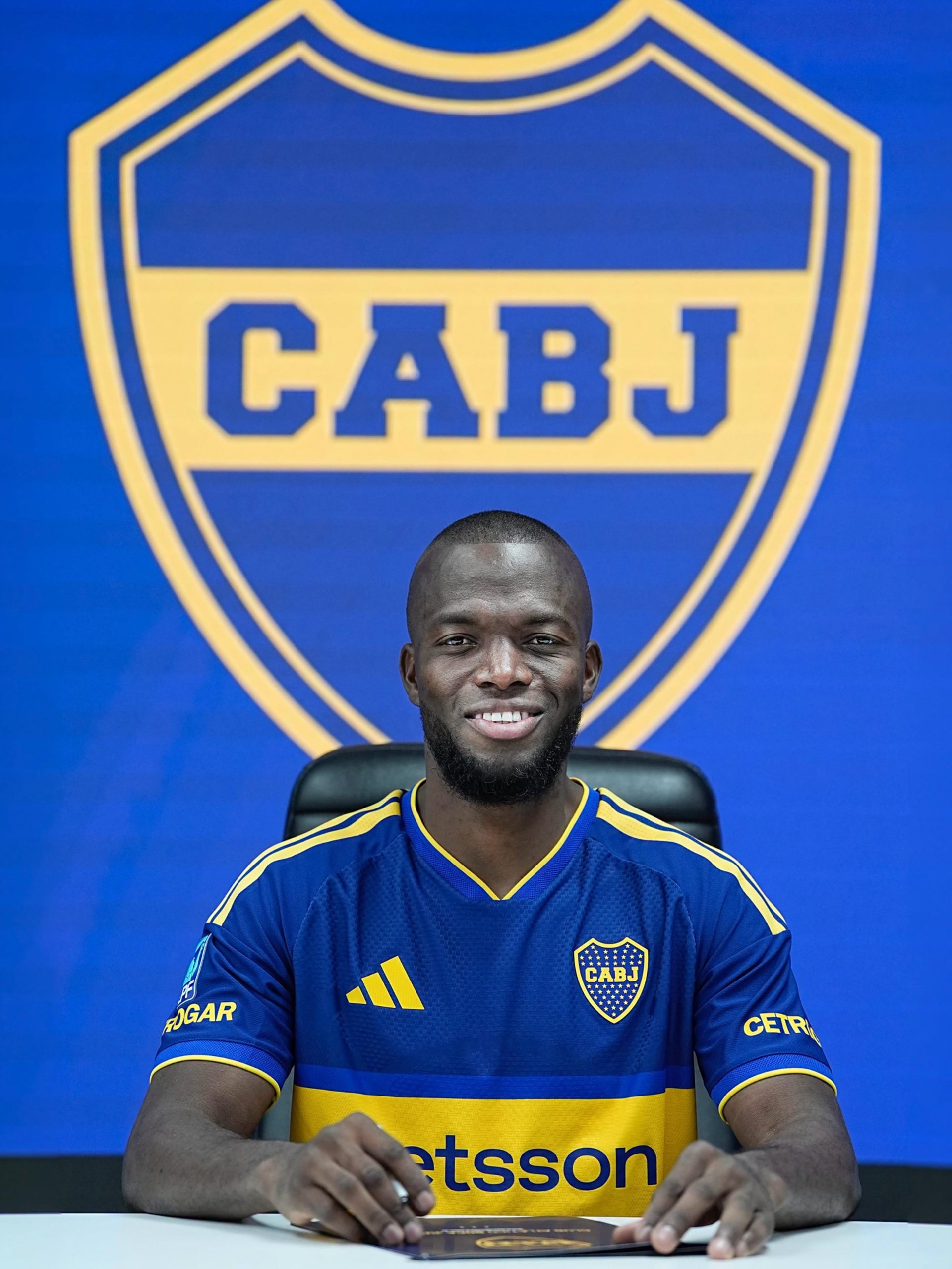 ENNER VALENCIA