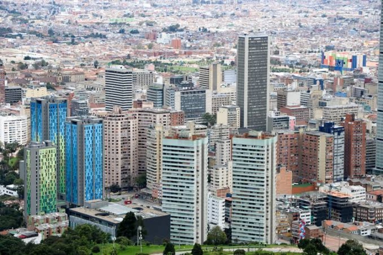 El programa de reutilización de edificios de Bogotá