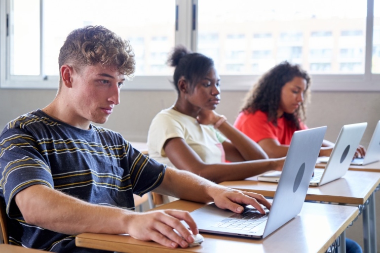 IPES habilita cursos gratuitos de formación técnica y emprendimiento