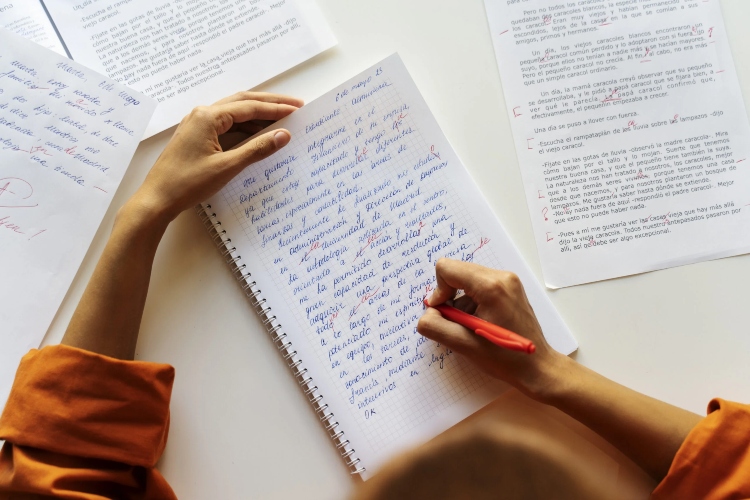 Idartes abre convocatoria gratuita para 21 talleres de lectura y escritura creativa en Bogotá