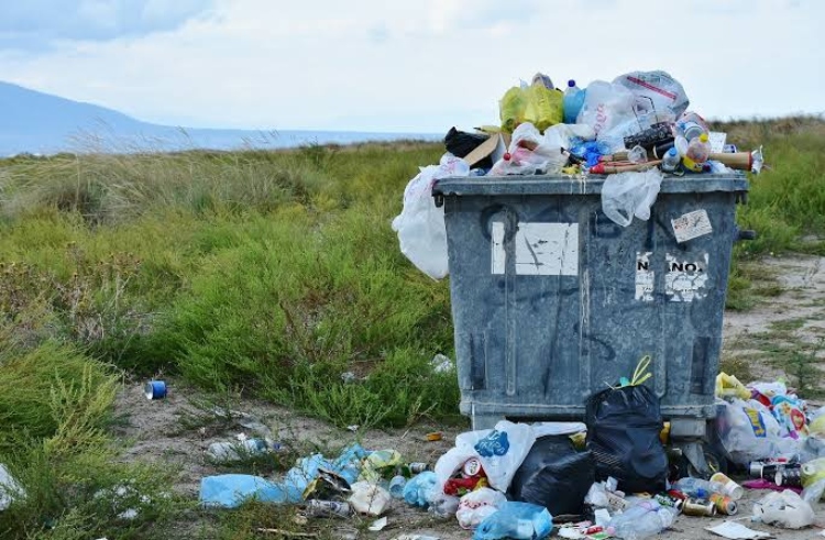 La Secretaría de Seguridad y la comunidad recuperan la ronda del río Fucha en el barrio Andalucía