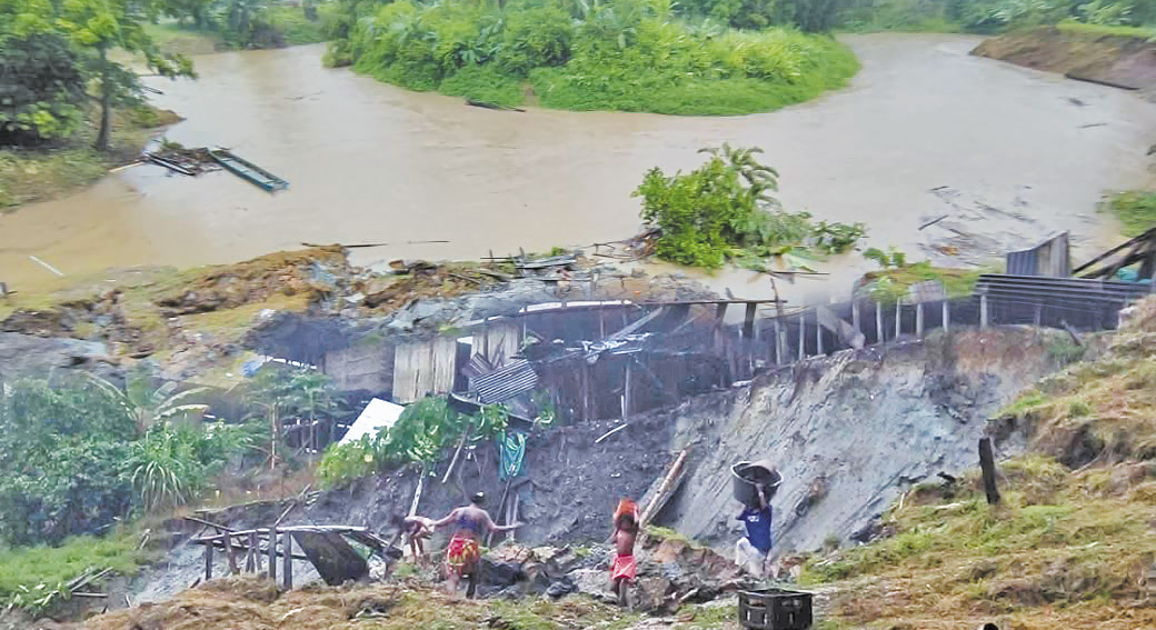 Lluvias intensas y riesgo de deslizamientos en zonas afectadas por terremoto en Colombia