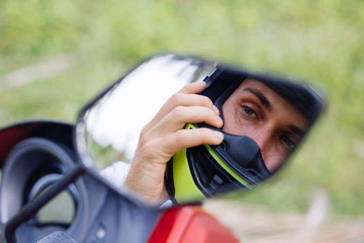 MOTOCICLETA (1)