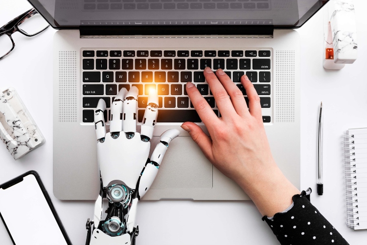 Un total de 52 personas culminan diplomado en inteligencia artificial generativa