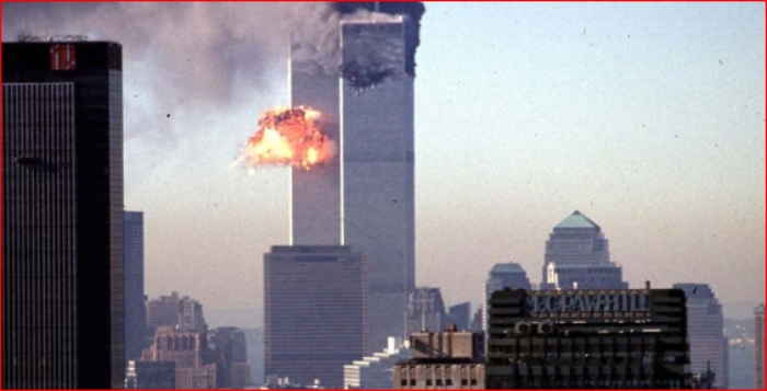 Atentado a las Torers Gemelas en EEUU 2001