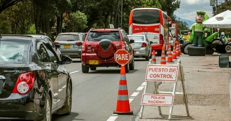 Bogotá define la restricción de pico y placa para particulares y taxis
