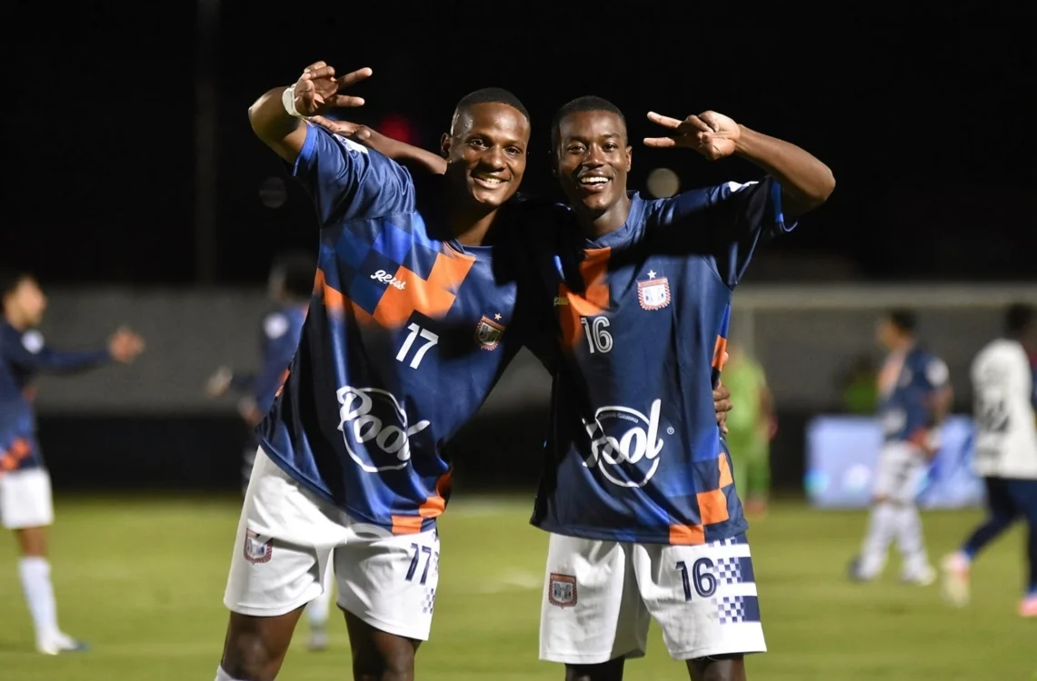 El conjunto boyacense aprovechó sus mejores momentos para imponerse 2-1 ante un Independiente Medell