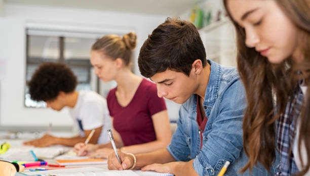 La Agencia Atenea abre la convocatoria Jóvenes a la E para estudiantes de la Universidad Distrital